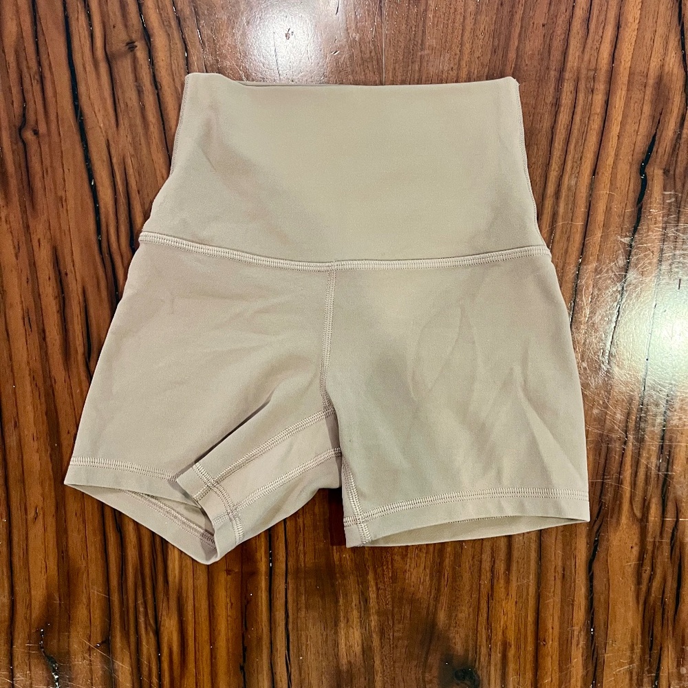 Lululemon 4 inch Align Biker shorts size 0